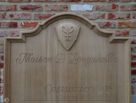 Maison D'Longueville (B) | Logo of embleem in hout maken 
