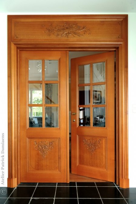Dubbele binnendeur | Dubbele binnendeur met houtsnijwerk