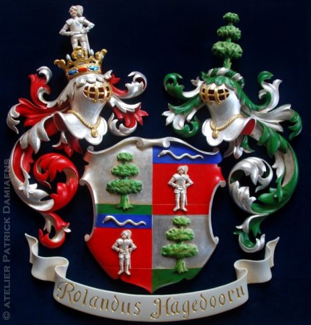 Het familiewapen ROLANDUS-HAGEDOORN met heraldische kleuren