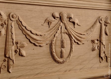 Houtsnijwerk en ornamenten voor houten schouwmantels